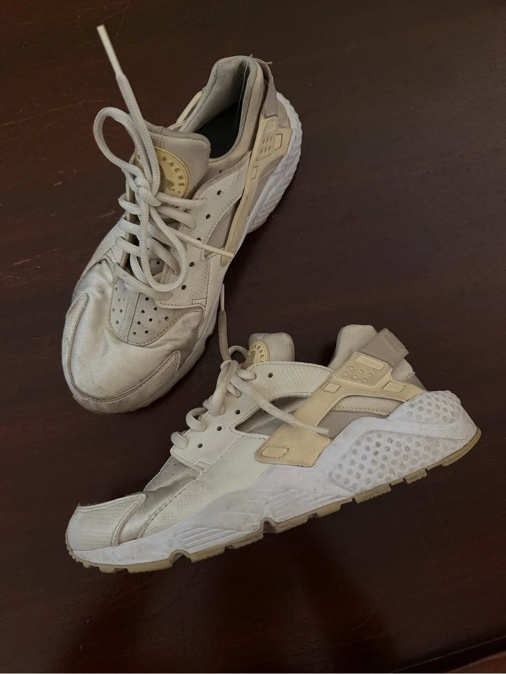 Women’s White/Tan Nike Huaraches